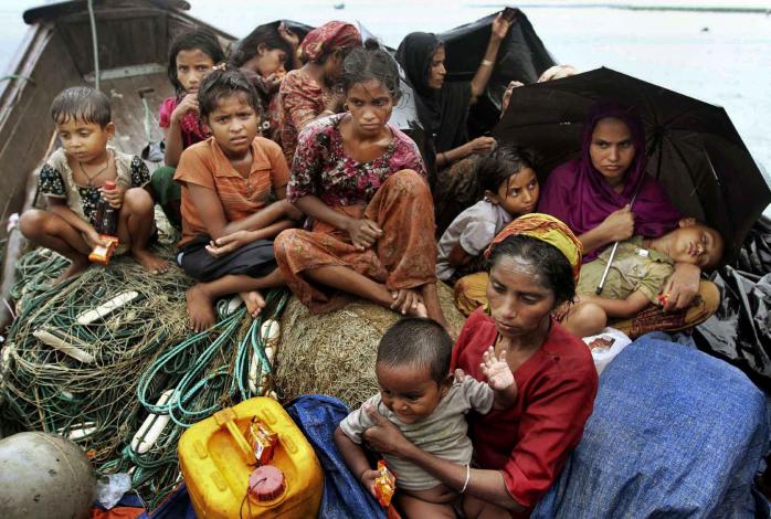 Бангладеш угрожает гуманитарная катастрофа из-за 400 тыс. беженцев рохинджа