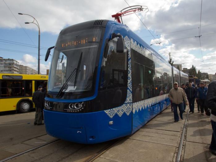 По Киеву начнут ездить современные трамваи с Wi-Fi и кондиционерами — Кличко