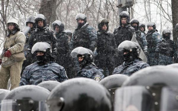 Справа Майдану: суд призначив посадовцю Нацполіції Бабичу нічний домашній арешт