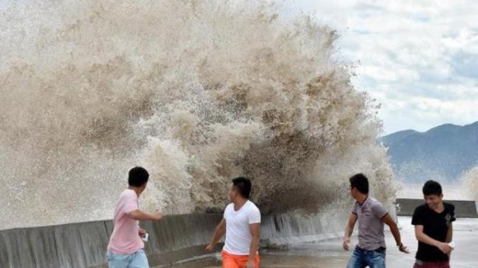 Ураган «Ханун» унес жизни 68 человек во Вьетнаме