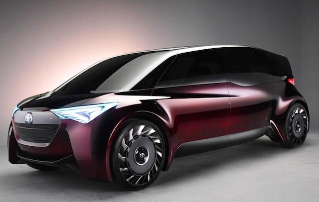 Седан для бизнесменов: Toyota представит в Токио роскошный автомобиль на водородном топливе (ФОТО)