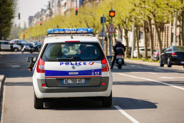 Во Франции задержали группу лиц, подозреваемых в подготовке убийства политиков