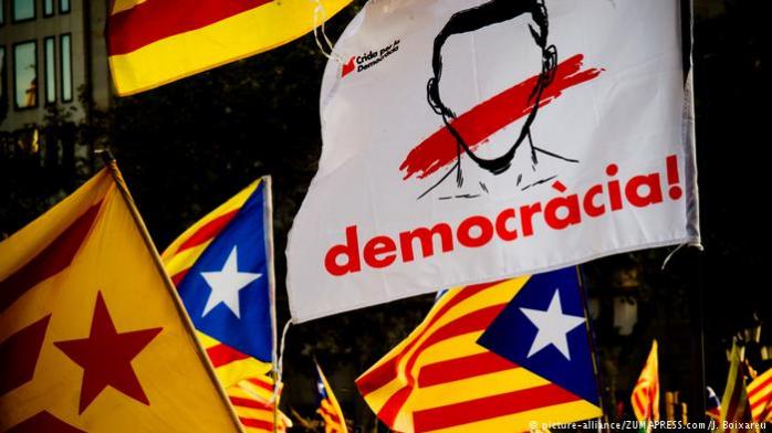 Уряд Каталонії відмовився виконувати накази Мадрида