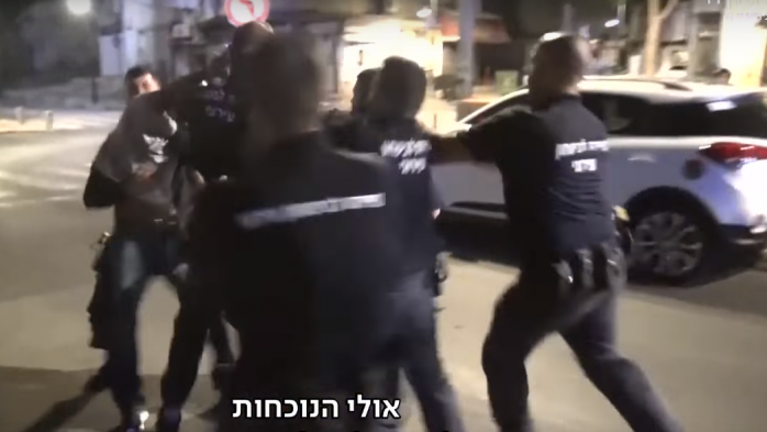 В Тель-Авиве мигранты напали на журналистов (ВИДЕО)