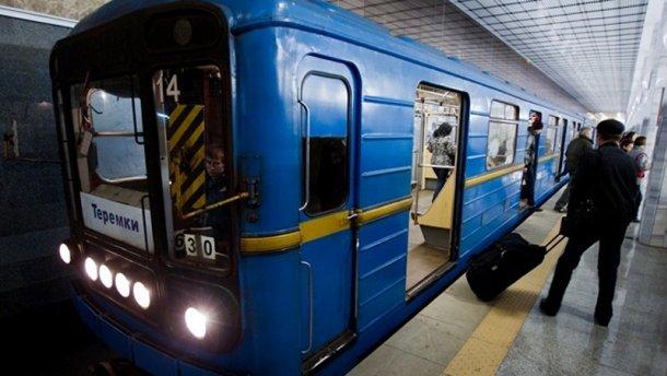 Новая кибератака в Украине: после аэропорта и министерства хакеры добрались до киевского метро