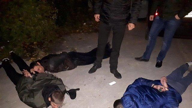 В Запорожье полиция задержала 12 похитителей человека