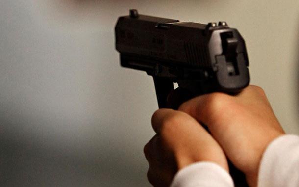 В Харькове юноша обстрелял прохожих из пистолета (ФОТО, ВИДЕО)
