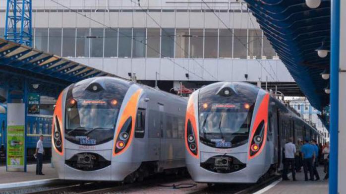 Треба більше «Інтерсіті»: «Укрзалізниця» закупить ще 10 швидкісних електропоїздів
