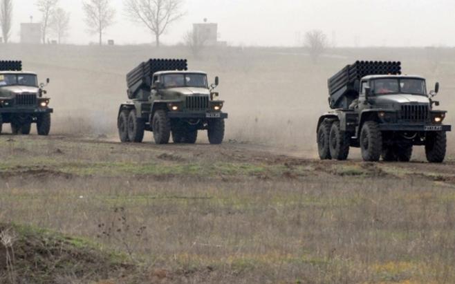 Міноборони: Росія перекинула на Донбас «Гради» та бронетехніку (ВІДЕО)