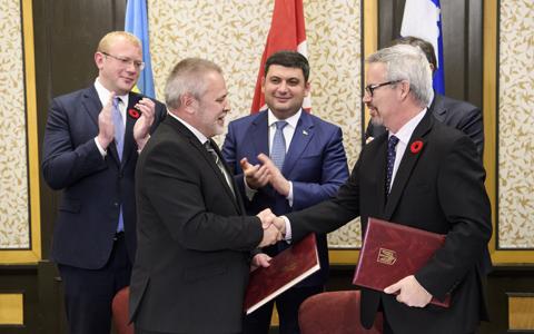Космические агентства Украины и Канады подписали меморандум о расширении сотрудничества