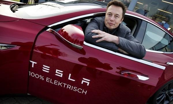 В компании Tesla заявили о крупнейших в истории убытках