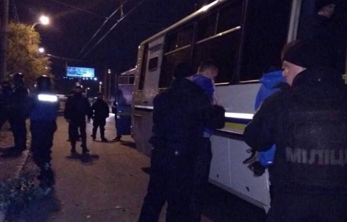 Полиция возбудила дело из-за драки футбольных фанатов в Киеве