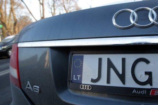 Литва проверит законность ввоза в Украину авто с литовскими номерами