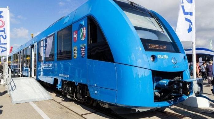 Экотранспорт: в Германии представили поезд на водородном топливе (ВИДЕО)