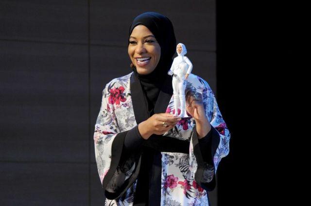 Компания-производитель Барби впервые выпустила куклу в хиджабе (ФОТО)