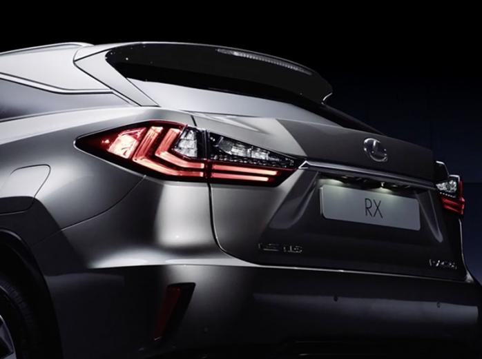 Поместятся все: в Лос-Анджелесе представят семиместный Lexus RX (ФОТО)