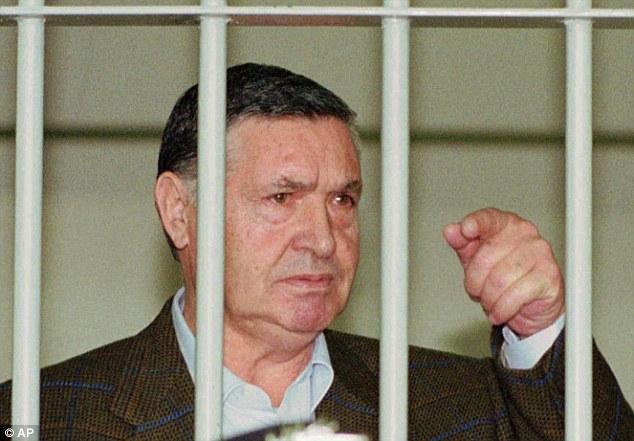 У в’язниці помер глава сицилійської мафії Cosa Nostra, який відбував 26 довічних ув’язнень (ФОТО)