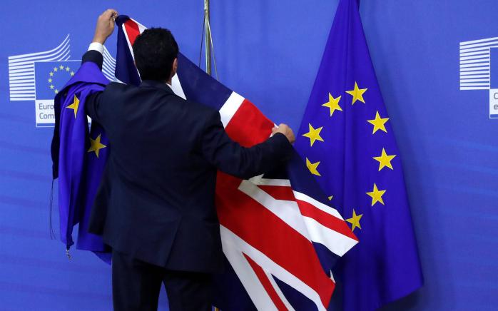 ЗМІ: ЄС розробляє секретний план дій на випадок неорганізованого Brexit