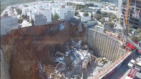 У Мексиці житлові будинки провалилися у будівельний котлован, є жертви (ФОТО, ВІДЕО)