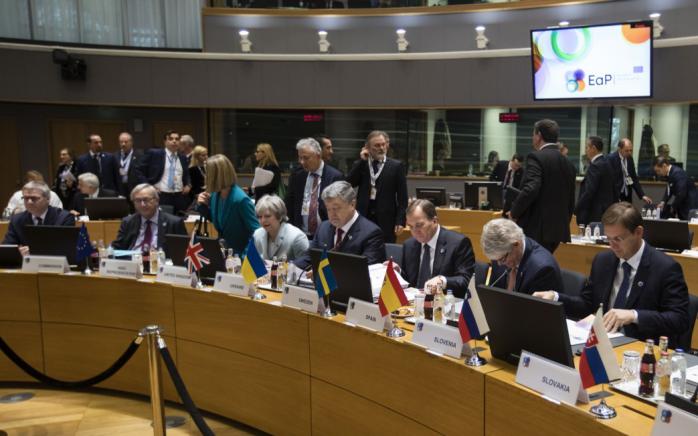 Порошенко: Украина рассчитывает на «четыре союза» с Европой