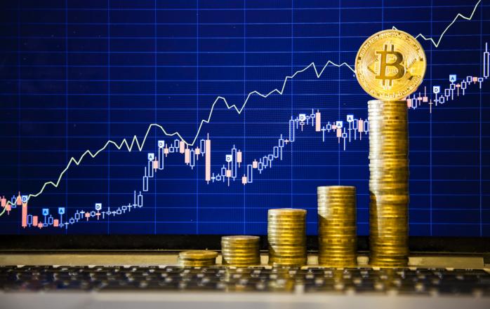 Bitcoin подолав нову вершину: вартість криптовалюти сягнула 9 тис. доларів (ІНФОГРАФІКА)