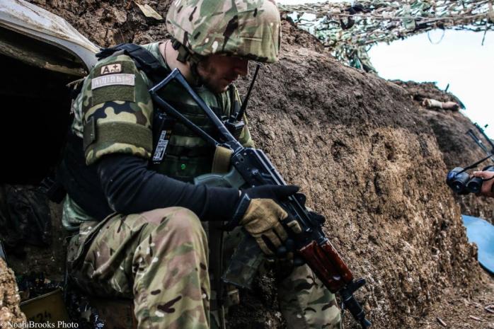 ЗСУ зазнали втрат на Донбасі: двоє загиблих, шестеро поранених