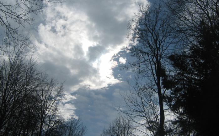 Найближчої доби очікується мінлива хмарність. Фото: Голос UA
