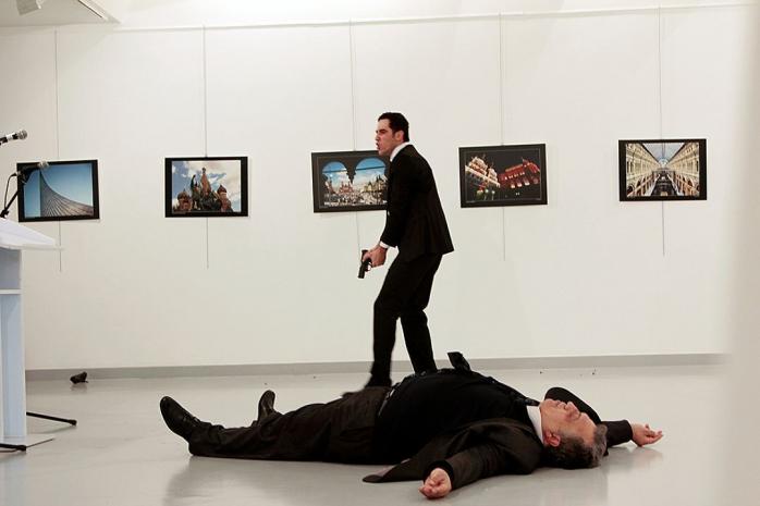 Убийство российского посла Андрея Карлова. Фото: 24СМИ