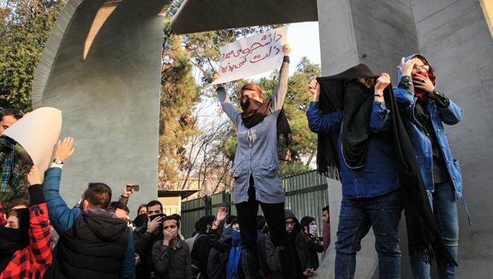 Протести в Ірані. Фото: РІА Новини