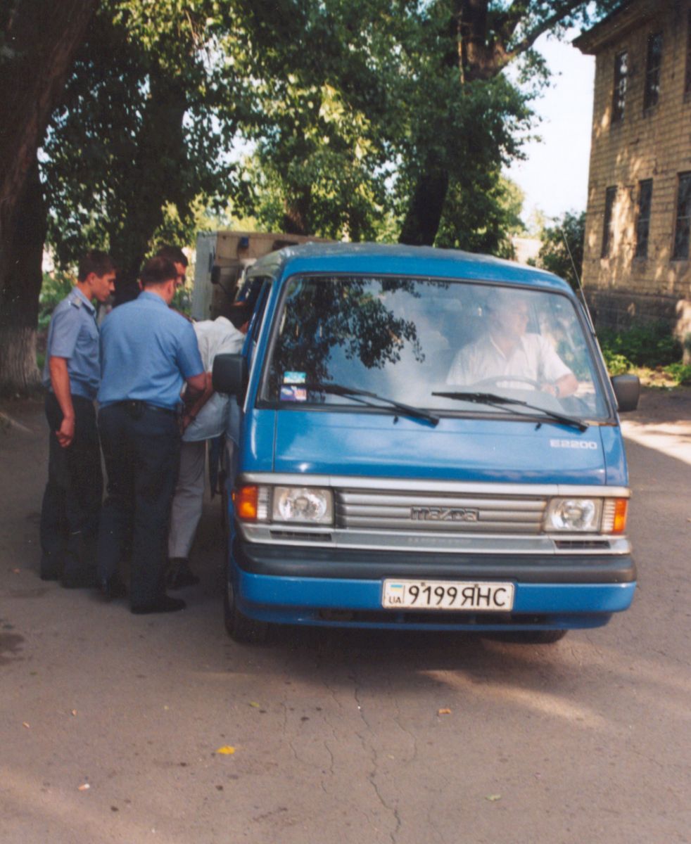 Арешт Володимира Бойка, 25 червня 2002 року. Фото: Ігор Ткаченко