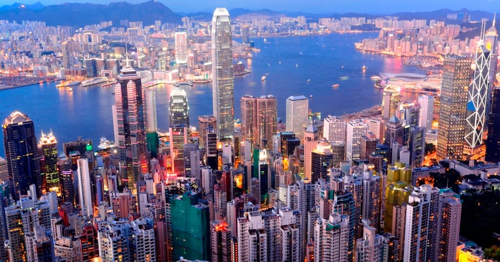 У Гонконгу можливість звільнення від оподаткування реінвестованих коштів сприяла грандіозному економічному ривку вгору