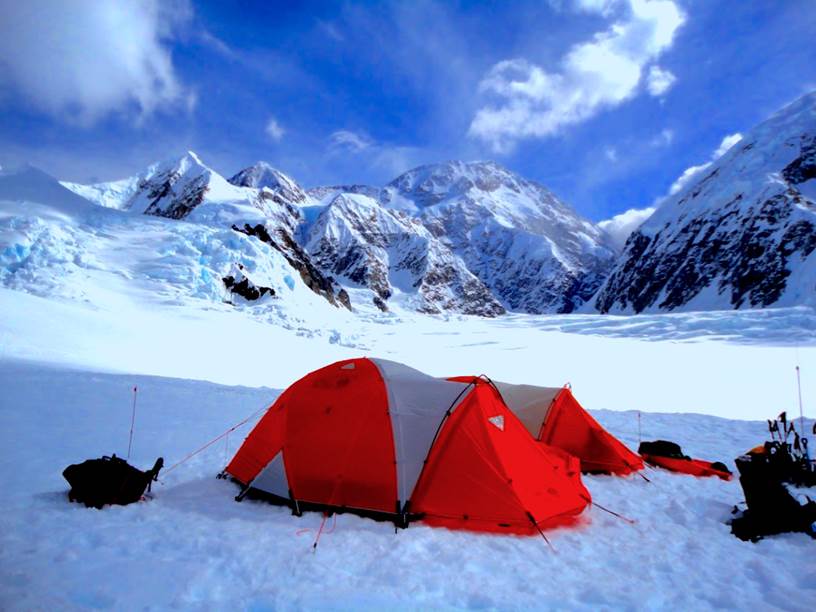Самая высокая гора США — Денали на Аляске. Фото: Air Force Capt. Ted Labedz