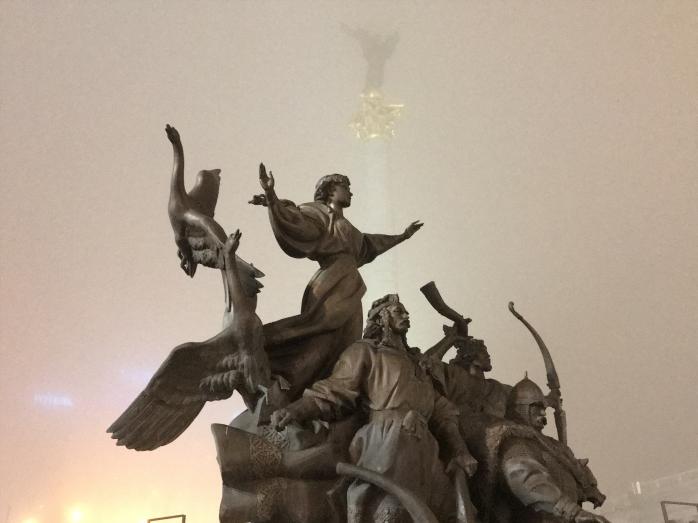 Київ. Майдан Незалежності. Фото Ракурсу