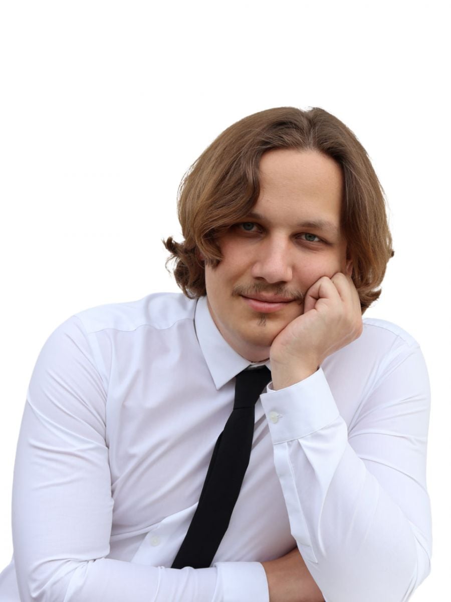 Дмитро ПРИМАЧЕНКО