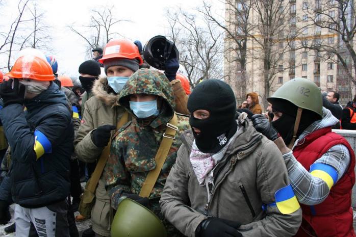 Життя за законами революційного часу: рейд в Інституті українознавства