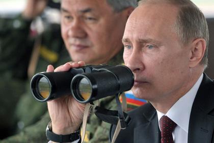 Путин: Военные части в Крыму блокирует специально обученная местная самооборона