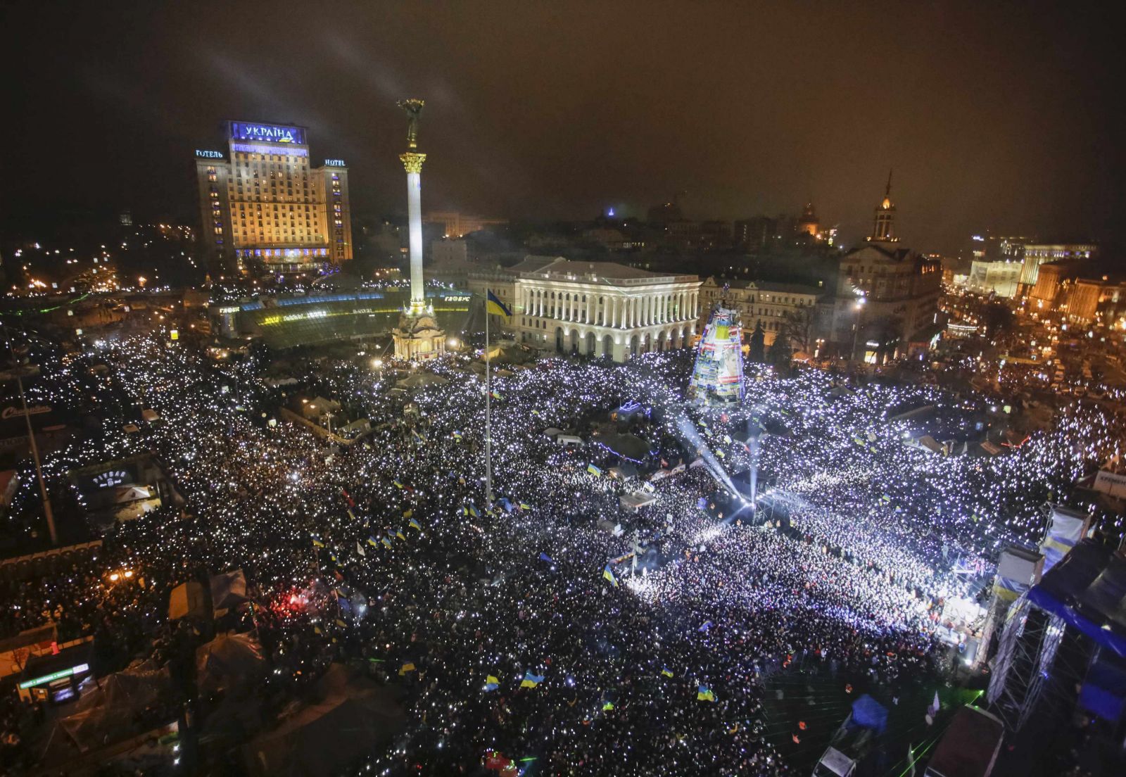 80% учасників київського Майдану готові стояти до тих пір, поки не будуть виконані всі вимоги (грудень 2013) 