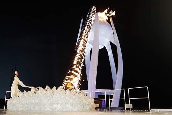Фото: Олимпийский огонь
