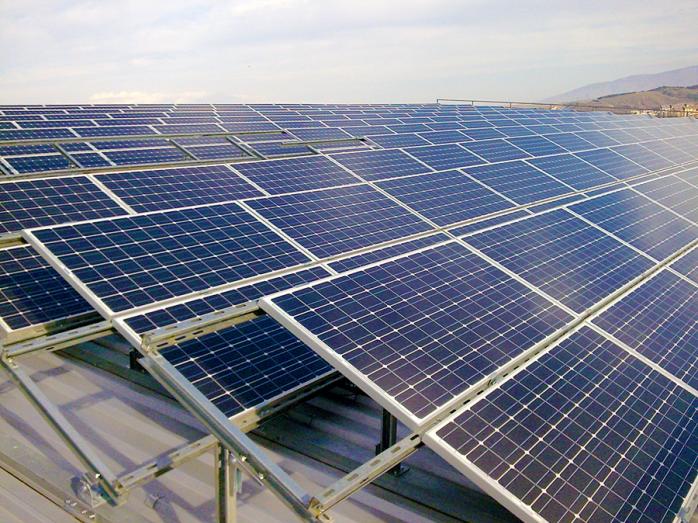 Европейский банк выделил Украине почти 26 млн евро на солнечные электростанции