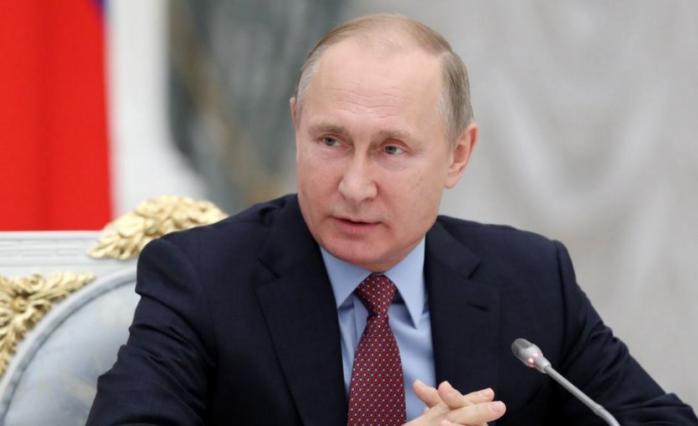 Вибори президента Росії: Путін прибув на виборчу дільницю і проголосував за себе (ФОТО, ВІДЕО)