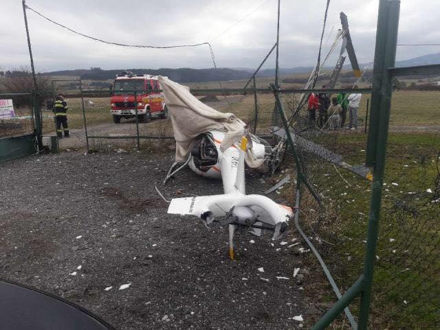 Авария вертолета. Фото: Polícia Slovenskej republiky