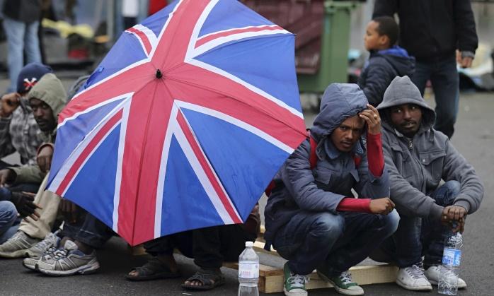 Мигранты в Великобритании. Фото: fdlx.com
