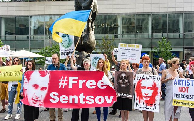 Акция в поддержку Сенцова. Фото: Украина молодая