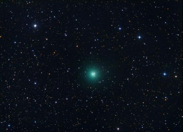 Снимок тогда еще целой кометы, сделанный 2 июля, фото: Daily Mail