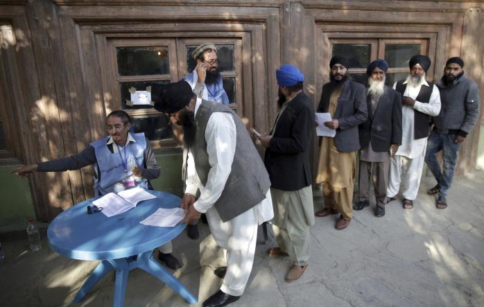 Сегодня в Афганистане выбирают новый парламент, фото: Associated Press