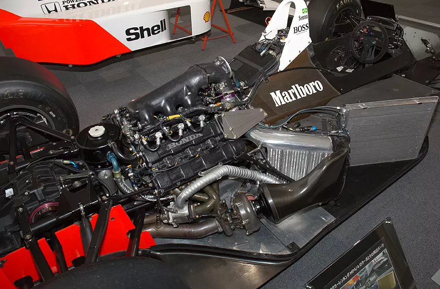 Моторы «Формулы-1» в 80-х годах использовали толуол в качестве топлива, фото: Motor