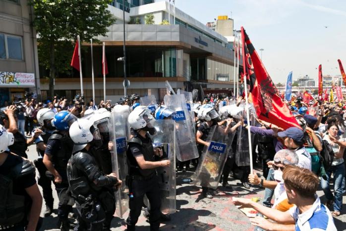 Протести в Стамбулі у 2013 році. Фото: Global Public Policy Watch