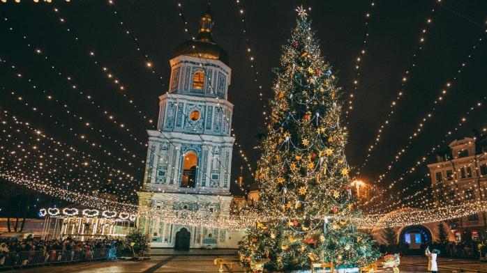 Новогодняя елка в Киеве (2017 год). Фото: YouTube