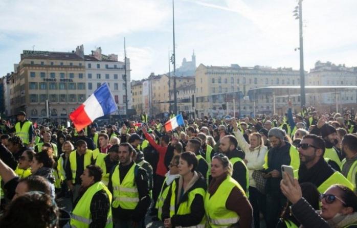Протесты во Франции. Фото: Twitter
