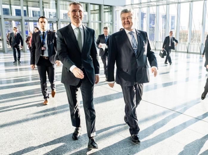 Фото: Переговоры Порошенко и Столтенберга в Брюсселе / nato.int
